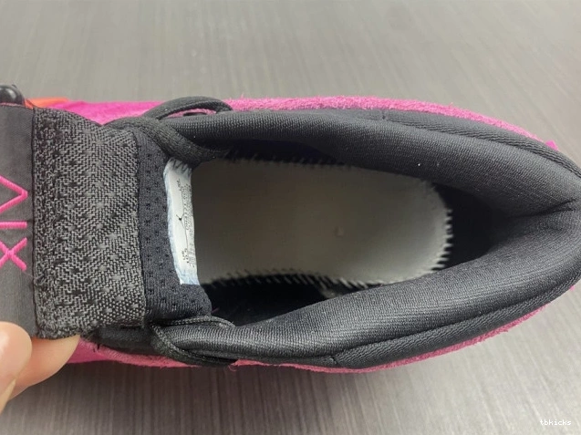 Reps TB (W) Retro Shocking 14 Low Pink Jordan DH4121-600 0731